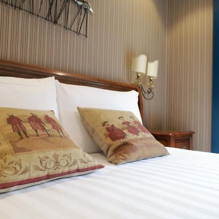 Hermitage Suites 萨萨里 外观 照片