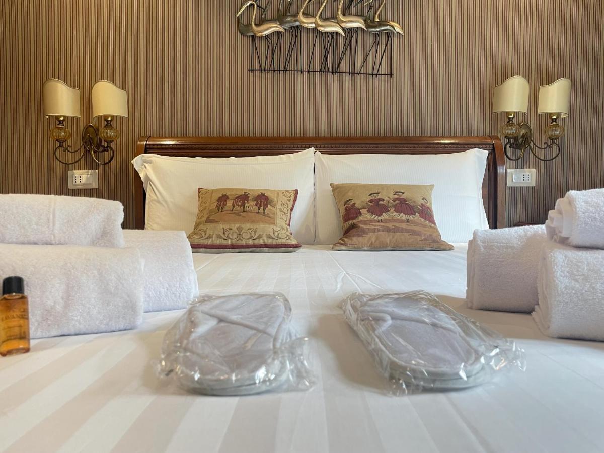 Hermitage Suites 萨萨里 外观 照片